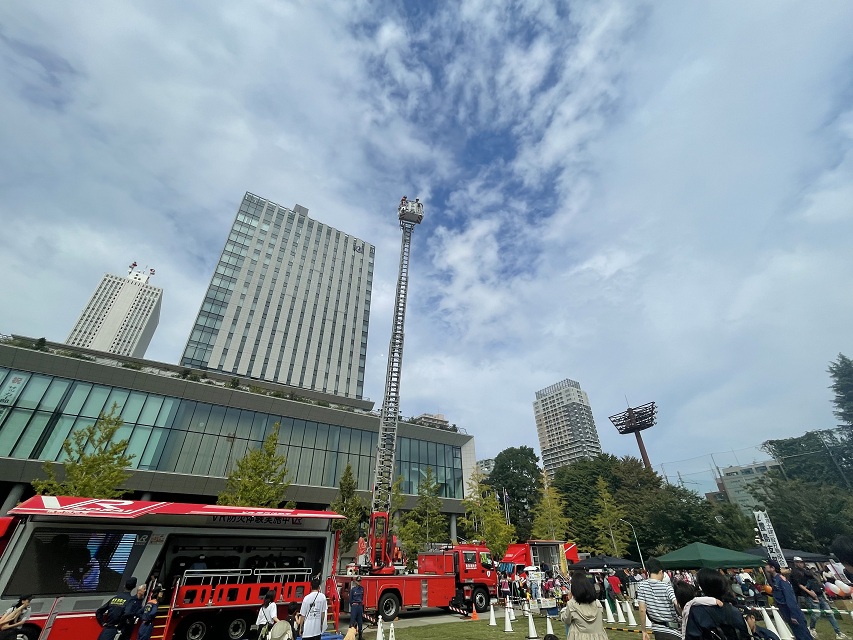 前年のとしまDOKI☆彡DOKI防災フェスで展示されたはしご車